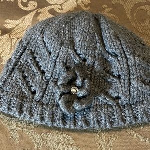 Used cap one size by chaos